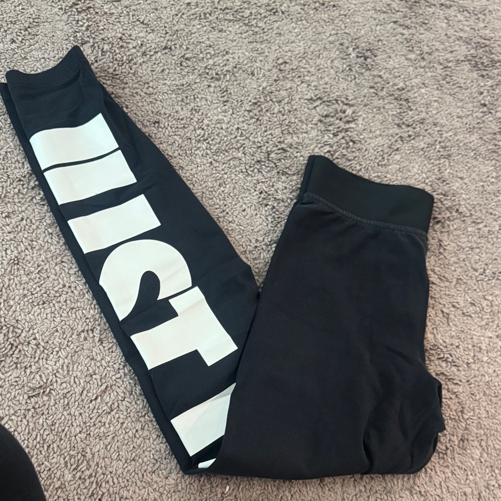 Black Nike legging